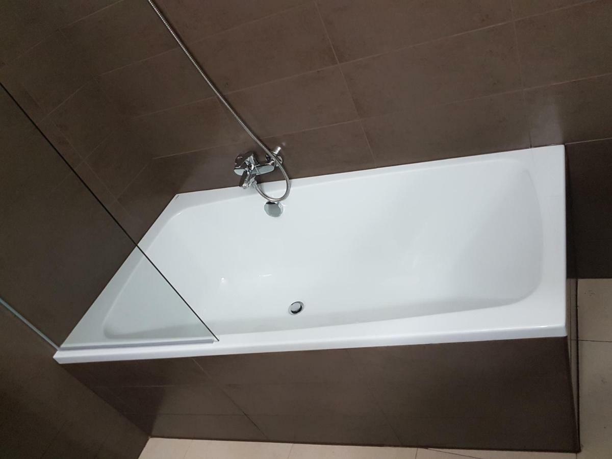 Wellness Hotel Harmonie Trebon Ngoại thất bức ảnh